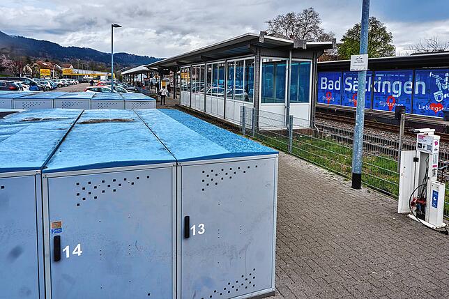 Beliebt: Viele Kommunen bieten bereits seit Jahren Fahrradgaragen zur Miete an. So können auch teure Fahrräder zusammen mit Zubehör ...