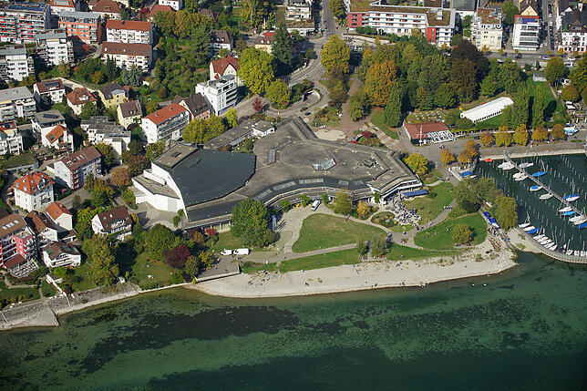 Das Graf-Zeppelin-Haus aus der Vogelperspektive.