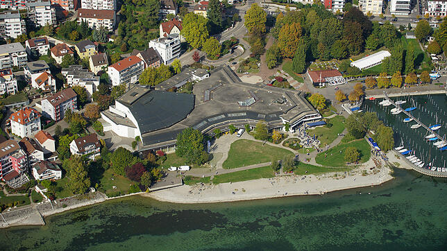 Das Graf-Zeppelin-Haus aus der Vogelperspektive.