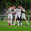 Der TSV Singen jubelt: Rene Greuter erzielt das 1:0. Am Ende besiegt der Bezirksligist den Landesligisten FC Furtwangen mit 5:0.