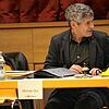 CDU-Fraktionssprecher Michael Gut auf dem Platz des Bürgermeisters? Ja, er hat ihn vertreten.