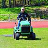Chef im Stadion: Jürgen Lonardoni (73) aus Grunholz ist seit vielen Jahren als Platzwart im Waldstadion Laufenburg für die Spielfelder ...
