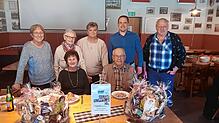 Geehrte, Vorstand und Bürgermeister (von links): Edith Moranz (Beisitzerin), Gisela Stelter (Frauenvertreterin), Sylvia Fromm ...