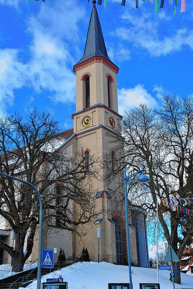 In Bad Dürrheim wird es in diesem Jahr und Corona-bedingt keinen einzigen öffentlichen Gottesdienst geben. Auch die katholische Kirche ...