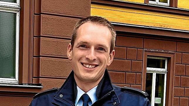 Daniel Heuseck leitet jetzt das Polizeirevier in Villingen und folgt auf Thomas Barth nach.