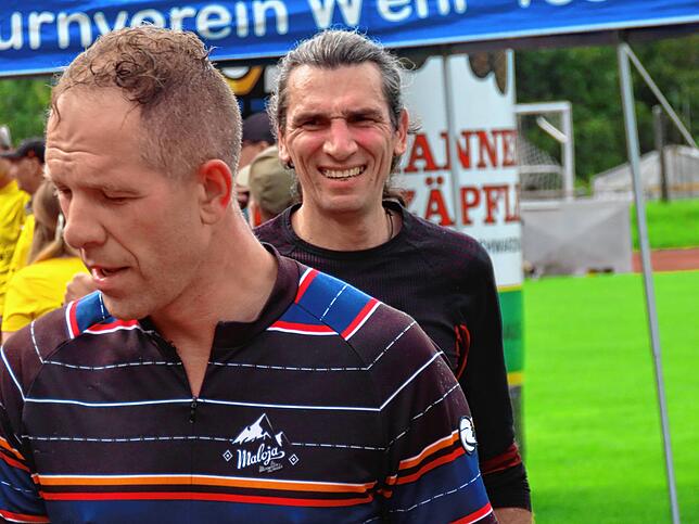 Bild 18: Zahlreiche Läufer beim 34. Wehratallauf