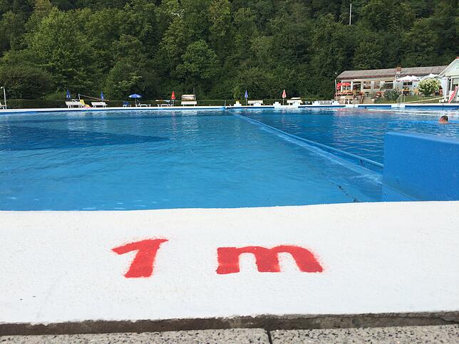Das Freibad in Waldshut am 12. Juli 2018.