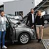 Gebrauchte Autos sind gefragt, Neuwagen auch, aber es gibt Lieferengpässe. Über die Nachfrage freuen sich beim Engener Autohaus Moser ...