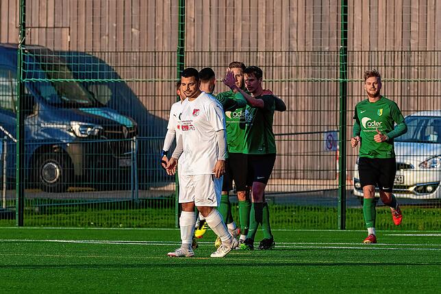 Bild 28: TuS Binzen gewinnt glücklich mit 3:2 gegen den SV Herten &ndash; und wir haben Bilder!