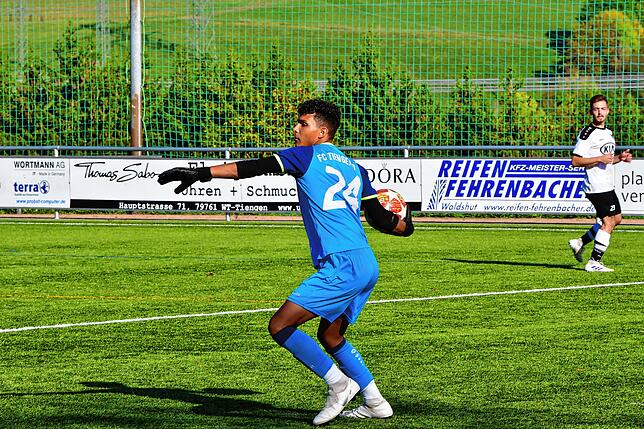 Bild 28: FC RW Weilheim setzt sich im Derby mit 5:3 gegen den FC Tiengen 08 durch &ndash; und wir haben Bilder!