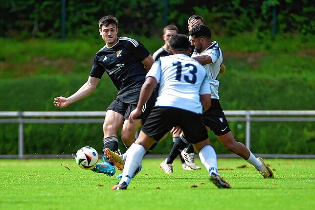 Bild 18: SV 08 Laufenburg und der FSV Rheinfelden trennen sich im Derby torlos – und wir haben Bilder!