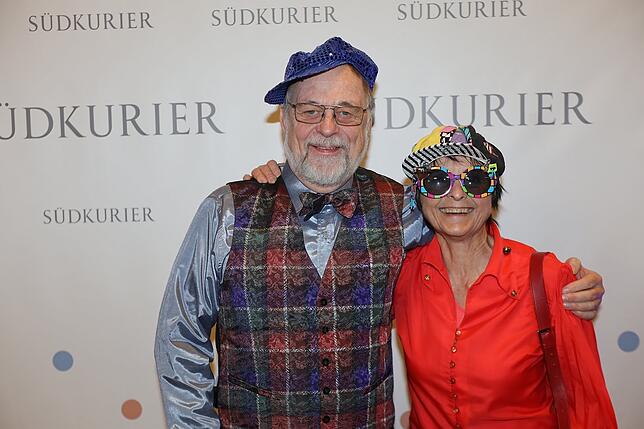 Bild 2: An der SÜDKURIER-Fotowand: Das sind die Gäste der Fernsehfasnacht (Teil 3)