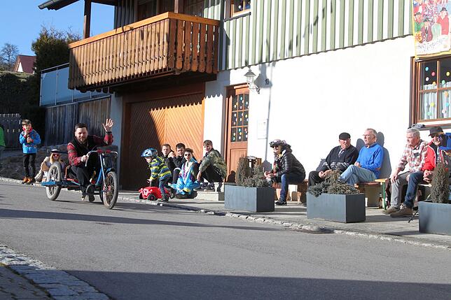 Bild 8: So schön war das Kärrelerennen in Markdorf-Hepbach
