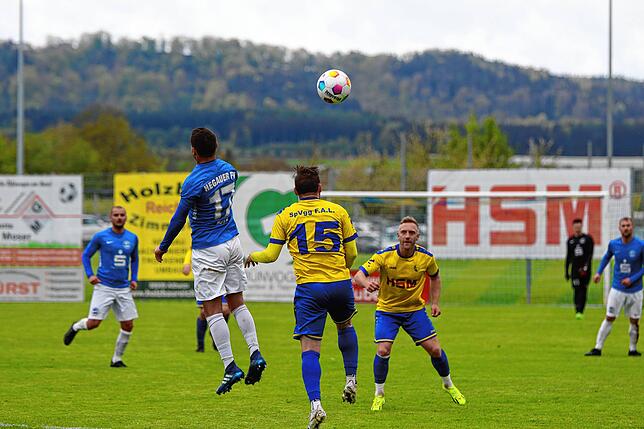 Bild 7: Intensives Unentschieden! Die Bilder vom Landesliga-Duell SpVgg F.A.L. gegen Hegauer FV