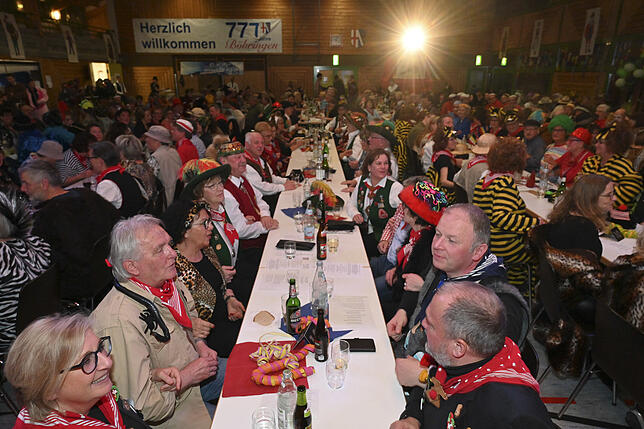 Bild 9: Närrrischer Abend der Bengelschiesserzunft in Böhringen