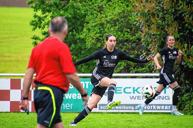 Bild 6: SC Niederhof-Binzgen spielt 1:1 gegen die SG Wittlingen/Schliengen – und wir haben Fotos!