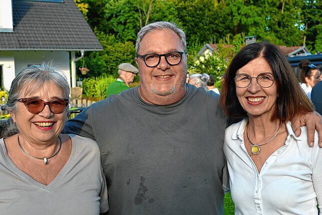 Sie gehören zu den Initiatoren der Unterstützergruppe. Von links: Jutta van Rensen, Andreas Illich und Marlene Bücher