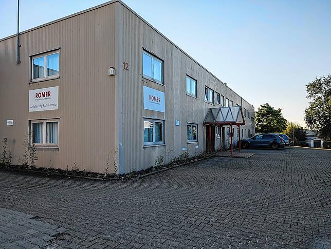 Die Romer GmbH in Dauchingen. In dem zahlungsunfähig gemeldeten Betrieb wird aber trotz des angelaufenen Insolvenzverfahrens ...
