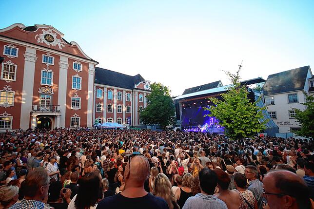 Bild 2: Samu Huber und sein grandioser Auftritt bei der Schlossplatz Meersburg Open Air