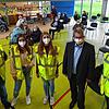 500 Ü80-Senioren wurden bei dem Vor-Ort-Impftermin in der Wallbacher Flößerhalle gegen Corona geimpft. Zum Impfteam gehörten 20 ...