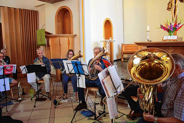 Die Melanchthon-Bläser spielten beim Verabschiedungs-Gottesdienst von Pfarrer Rainer Stockburger.