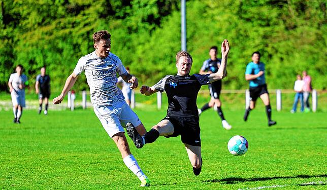 Bild 11: Unsere Bildergalerie vom 2:0-Sieg des TSV Überlingen/Ried bei der SG Liggeringen/Güttingen