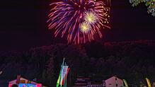 Dieses Archivbild vom August 2019 zeigt das Feuerwerk über dem Rummelplatz. In jenem Jahr fand das Spektakel letztmals statt.