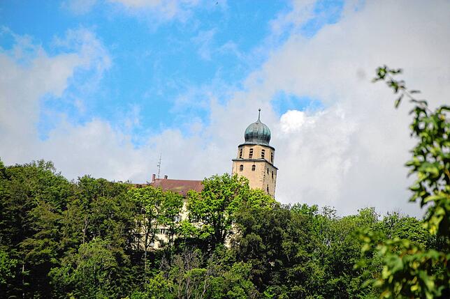 Das Schloss Hohenlupfen prägt das Erscheinungsbild von Stühlingen.