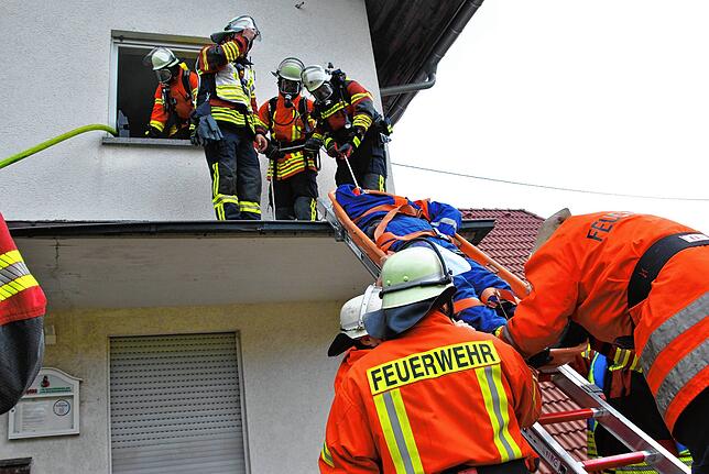 Bild 24: Gelungene und herausfordernde Probe der Feuerwehr Herrischried