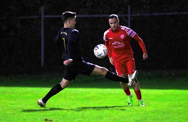 Bild 26: FC RW Salem gewinnt Landesligaspitzenspiel gegen FC Pfaffenweiler. Wir haben die besten Bilder!