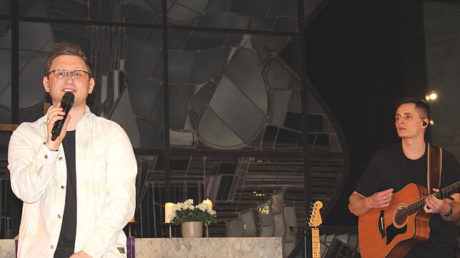 Samuel Rösch, Voice-Gewinner 2018, beim Kirchenkonzert. Foto: Margot Hettich