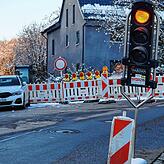 Eine Ampel an einer Baustelle vor dem Tengener Espelweg. Die Beurener Ortsvorsteherin Véronique Maus wünscht sich vom künftigen ...