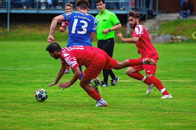 Bild 23: Spvgg. Wutöschingen siegt 4:1 beim FC Dettighofen – und wir haben Bilder!