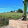 Der Bagger steht still: Das Gewerbegebiet Blurado in Verlängerung an das Kasernenareal in Radolfzell Richtung Reute ist noch immer eine ...