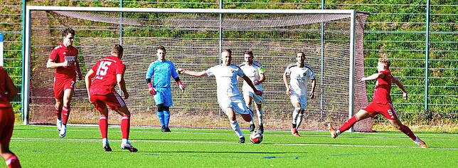 Bild 25: VfR Bad Bellingen siegt 7:0 bei der U23 des SV 08 Laufenburg &ndash; und wir haben Bilder!