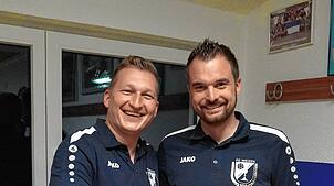 Robin King übernimmt von Jannik Boma den Vorsitz Öffentlichkeitsarbeit (von links).