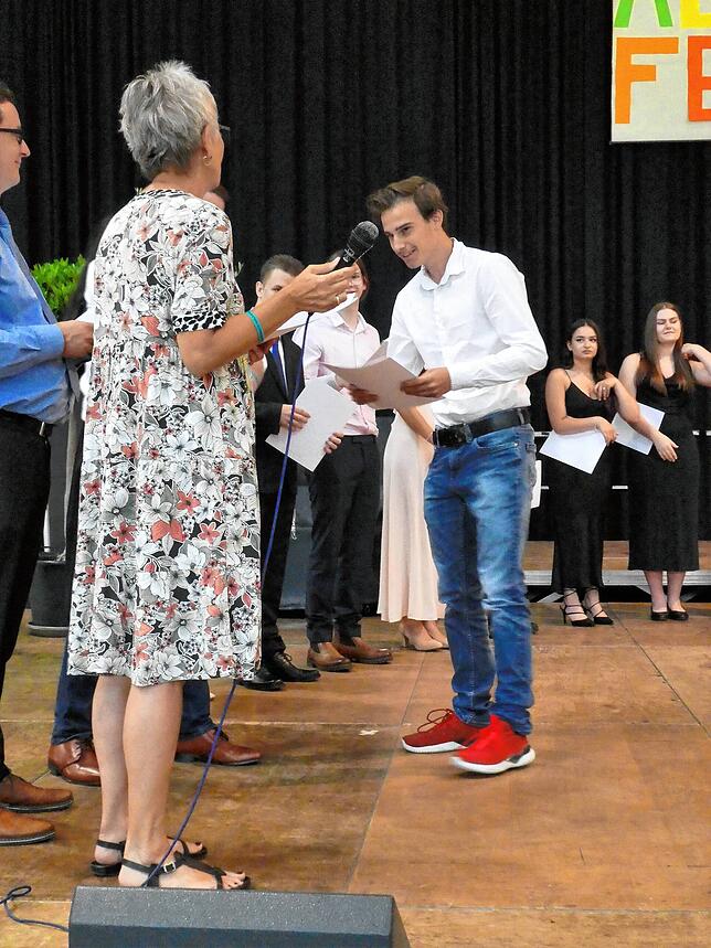 Bild 24: Bilder von der Zeugnisübergabe am Schulverbund Nellenburg Stockach &ndash; Teil 2