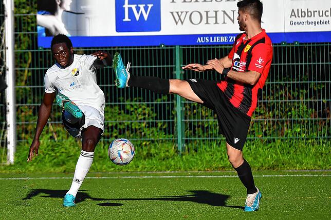 Bild 14: FSV Rheinfelden gewinnt Hochrhein-Derby beim SV 08 Laufenburg mit 2:1 &ndash; und wir haben Bilder!