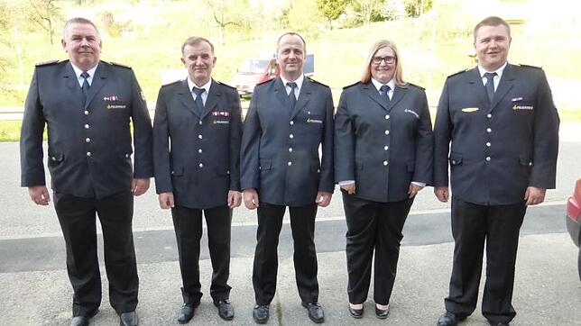 Neue Gesichter im Ausschuss der Freiwilligen Feuerwehr Epfenhofen: Unser Bild zeigt von links Steffen Jankowski, Helmut Weh, Tobias ...