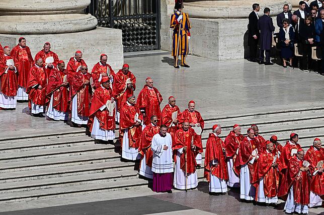 Bild 15: Abschied von Papst Franziskus: Die Bilder des Tages