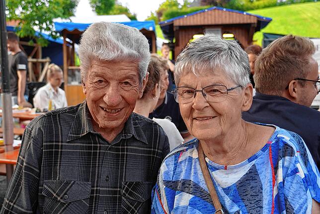Bild 20: Dritter Tag vom Weinfest in Bermatingen: Auch am Sonntag waren zahlreiche Besucher vor Ort