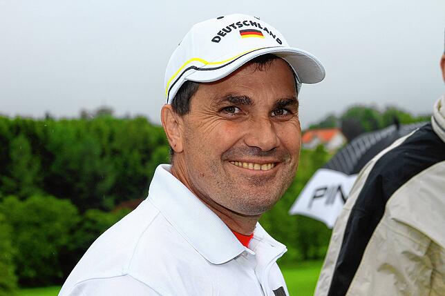 Zweites Hobby: Oliver Baumgartner ist bis heute ein leidenschaftlicher Golfspieler. Unser Bild entstand im Jahr 2016.