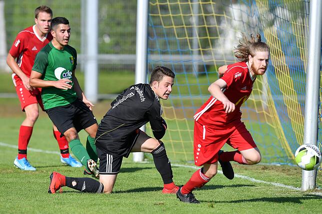 Bild 8: SV Herten rettet ein 1:1 gegen den FC Wallbach &ndash; und wir haben Bilder!