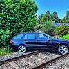 Eine Autofahrerin kam am Montag, 13. Juni, mit ihrem Fahrzeug in Erzingen auf den Gleisen zum Stehen.
