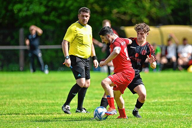 Bild 18: Elf Tore! Unsere Bildergalerie vom 6:5-Erfolg des VfB Villingen gegen den FC Löffingen
