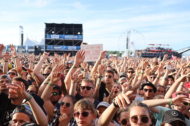 Bild 15: Ein versöhnlicher Abschluss mit viel Sonnenschein: Hier sehen Sie die Bilder vom Festival-Sonntag