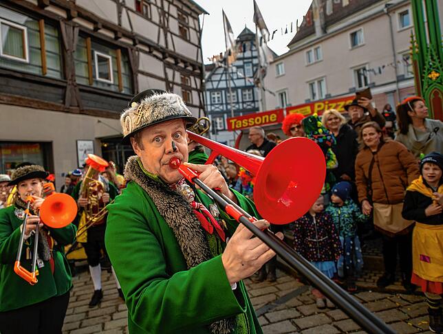 Bild 8: Bilder vom Schmotzigen Dunschdig in Meßkirch (Teil 2/3)