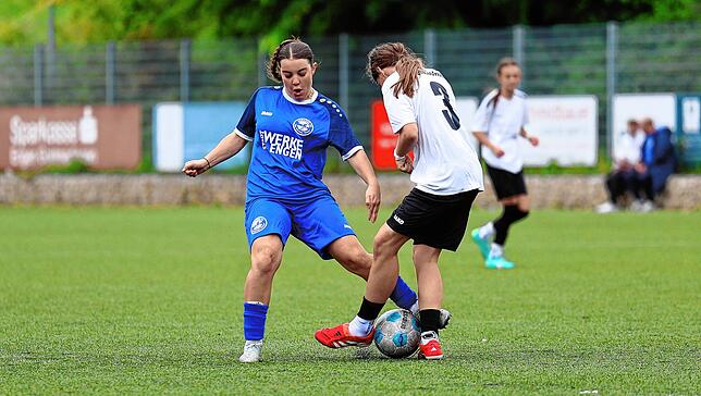 Bild 25: Unsere große Bildergalerie vom Oberliga-Spiel der B-Mädchen des Hegauer FV gegen den FV Deuchelried