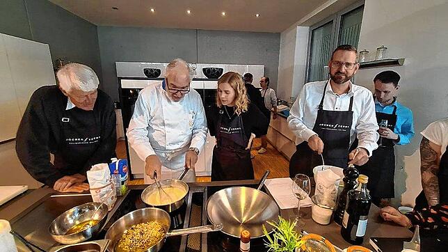 Bild 3: Kochen wie Gott in Deutschland: Bertold Sibers letzter Kochkurs in Stockach - Die besten Momente