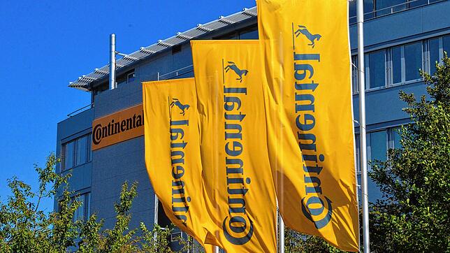 Bei Conti Temic in Markdorf arbeiten rund 300 Spezialisten an der Entwicklung und Forschung in der Automobilkomfortelektronik. Laut IG ...